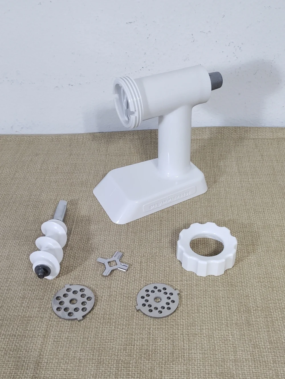 KitchenAid FGA-2 Food Grinder Attachment for Stand Mixer White Meat Grinder Set
